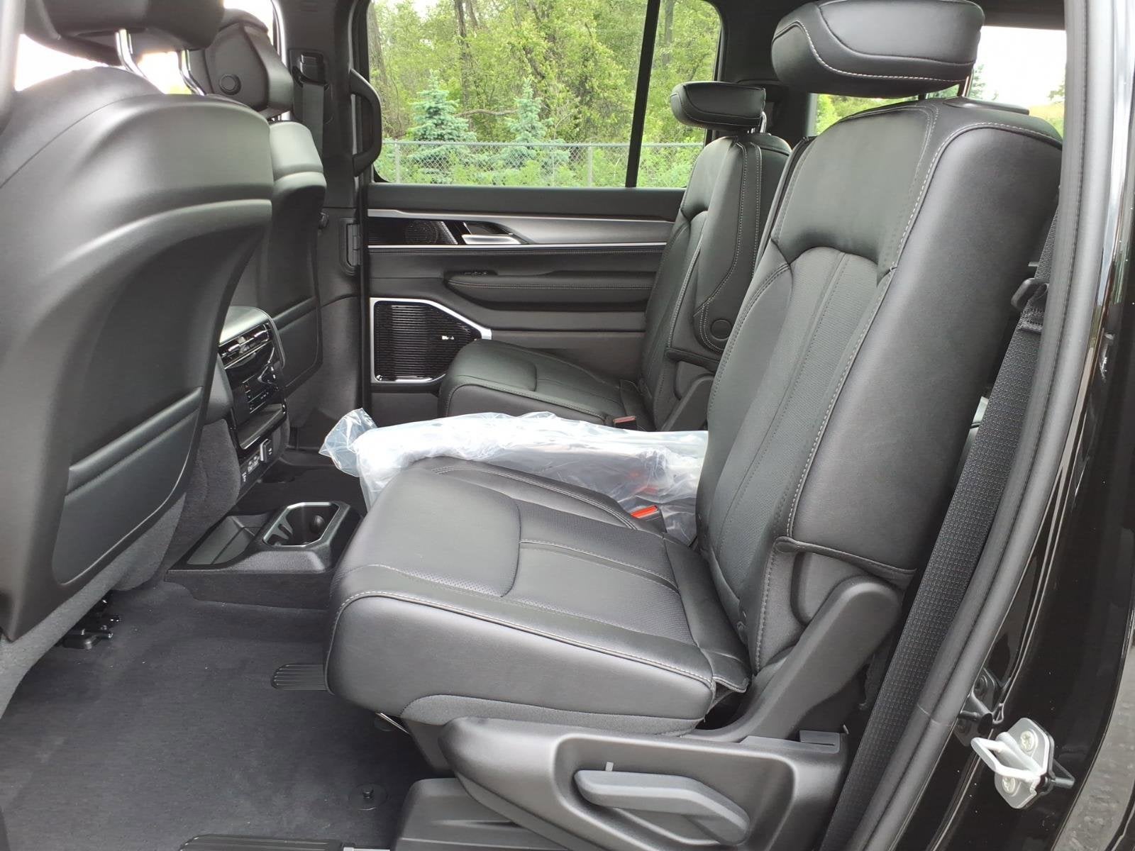 2026 Jeep Grand Wagoneer Limited Altitude