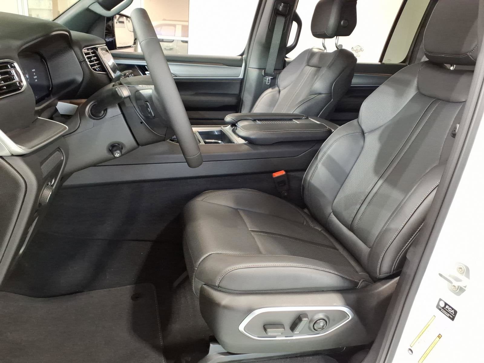 2026 Jeep Grand Wagoneer Limited Altitude