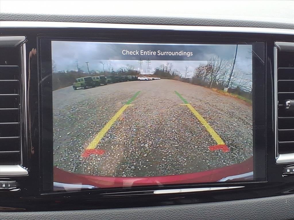 2026 Chrysler Voyager LX