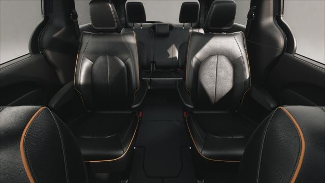 2027 Chrysler Pacifica Limited