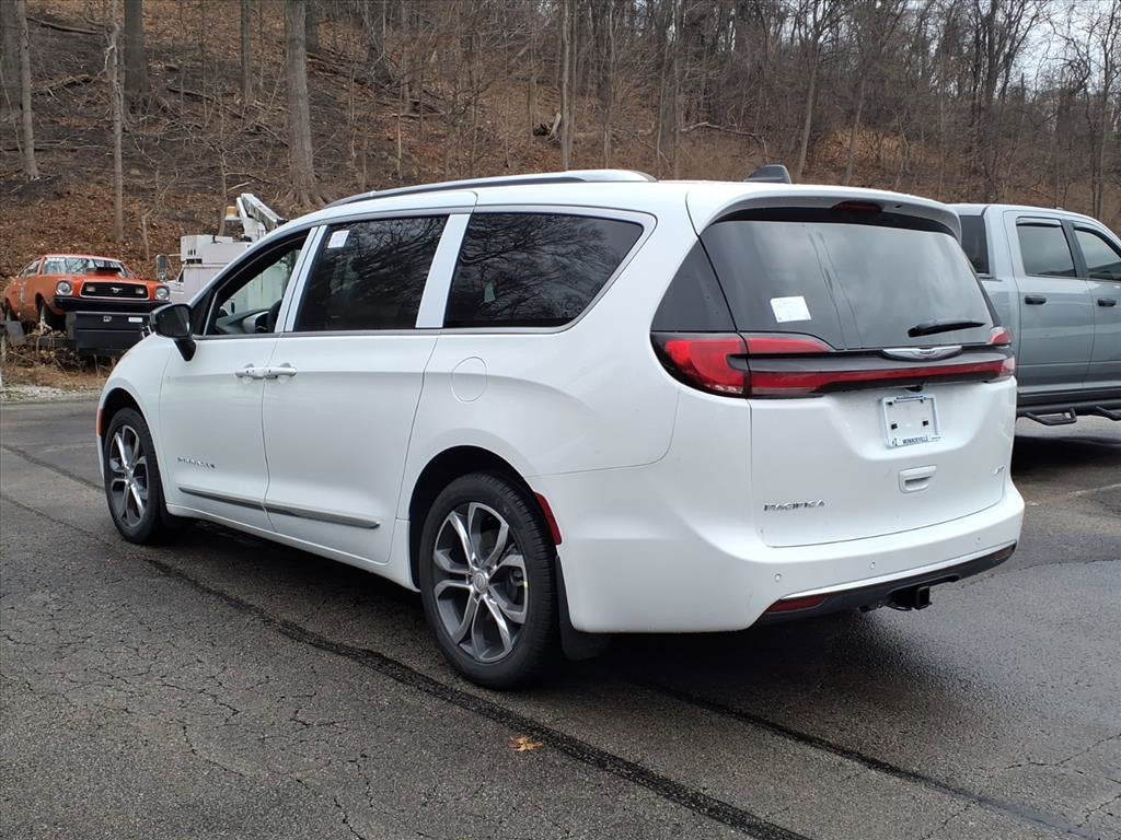 2026 Chrysler Pacifica Pinnacle