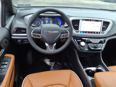 2026 Chrysler Pacifica Pinnacle