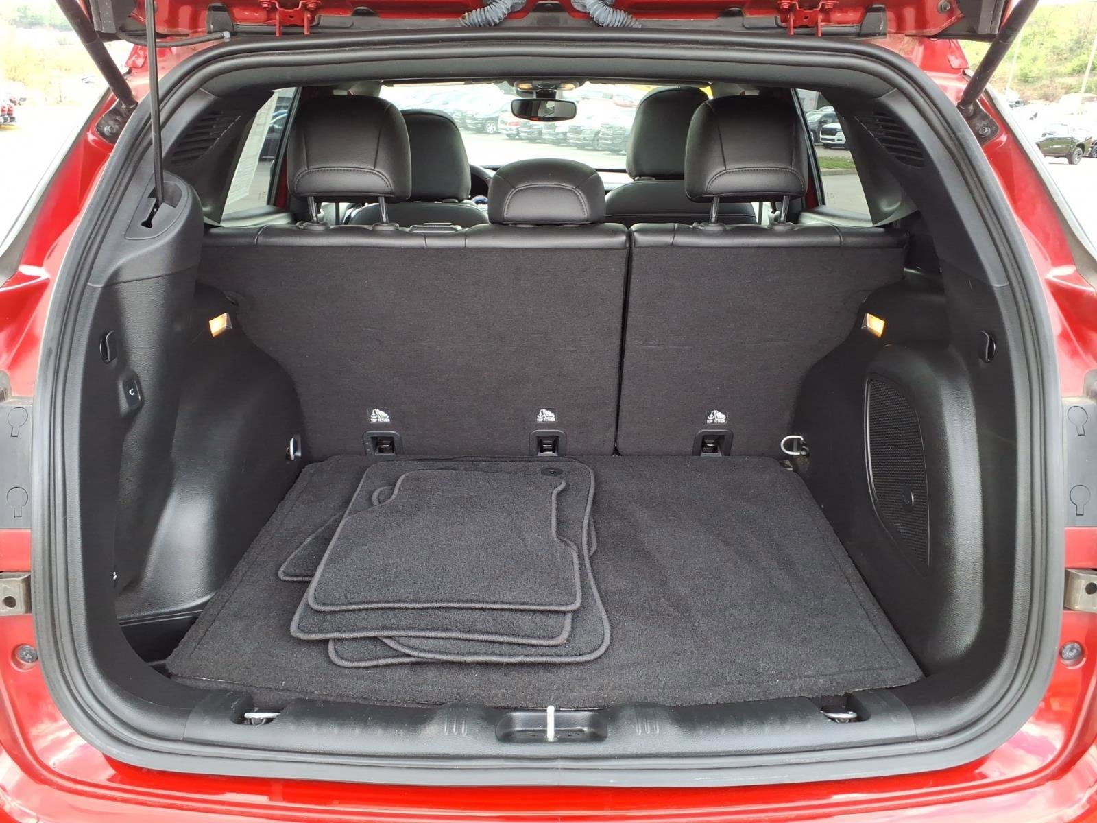 2023 Jeep Compass (RED) Edition