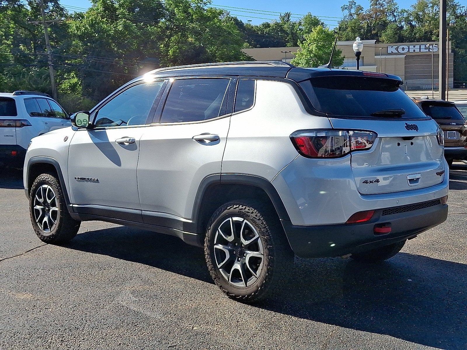 2024 Jeep Compass Trailhawk