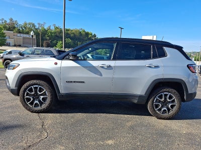 2024 Jeep Compass Trailhawk