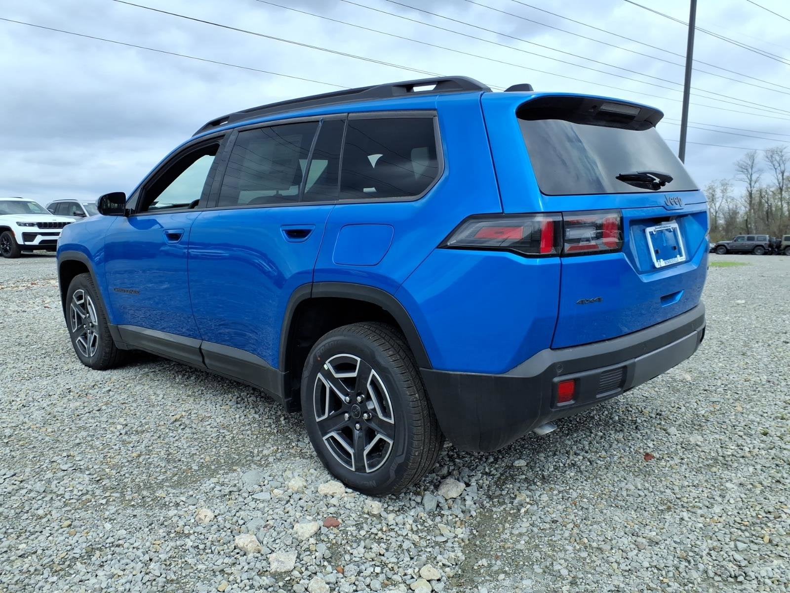 2026 Jeep Cherokee Laredo