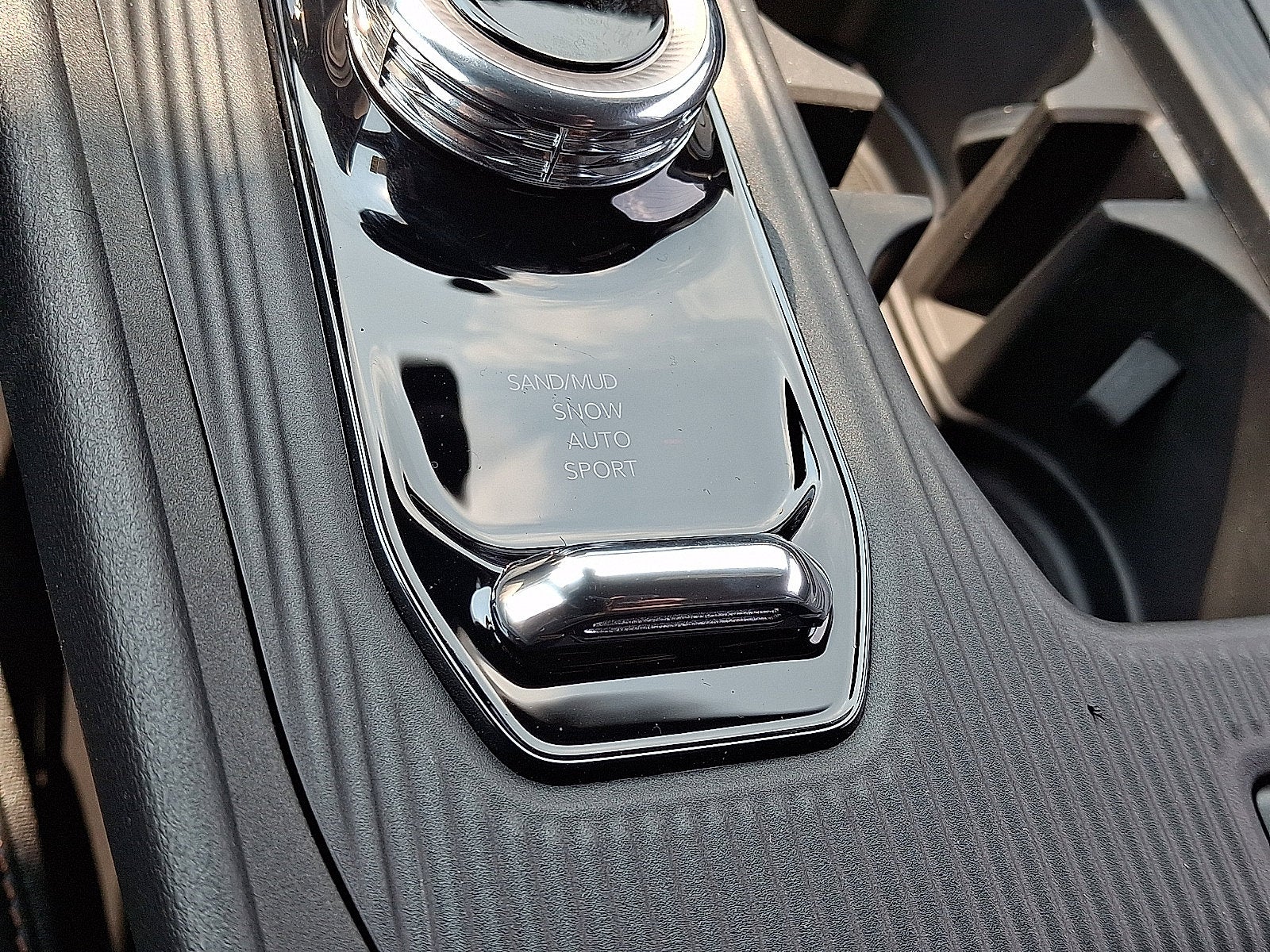 2026 Jeep Cherokee Hybrid Limited
