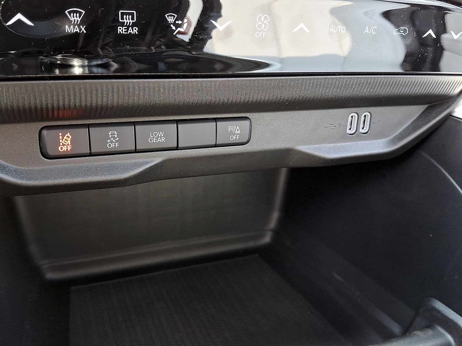2026 Jeep Cherokee Hybrid Limited