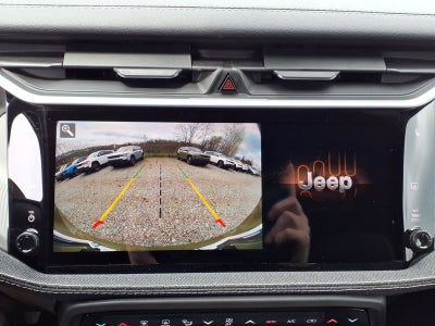 2026 Jeep Cherokee Laredo