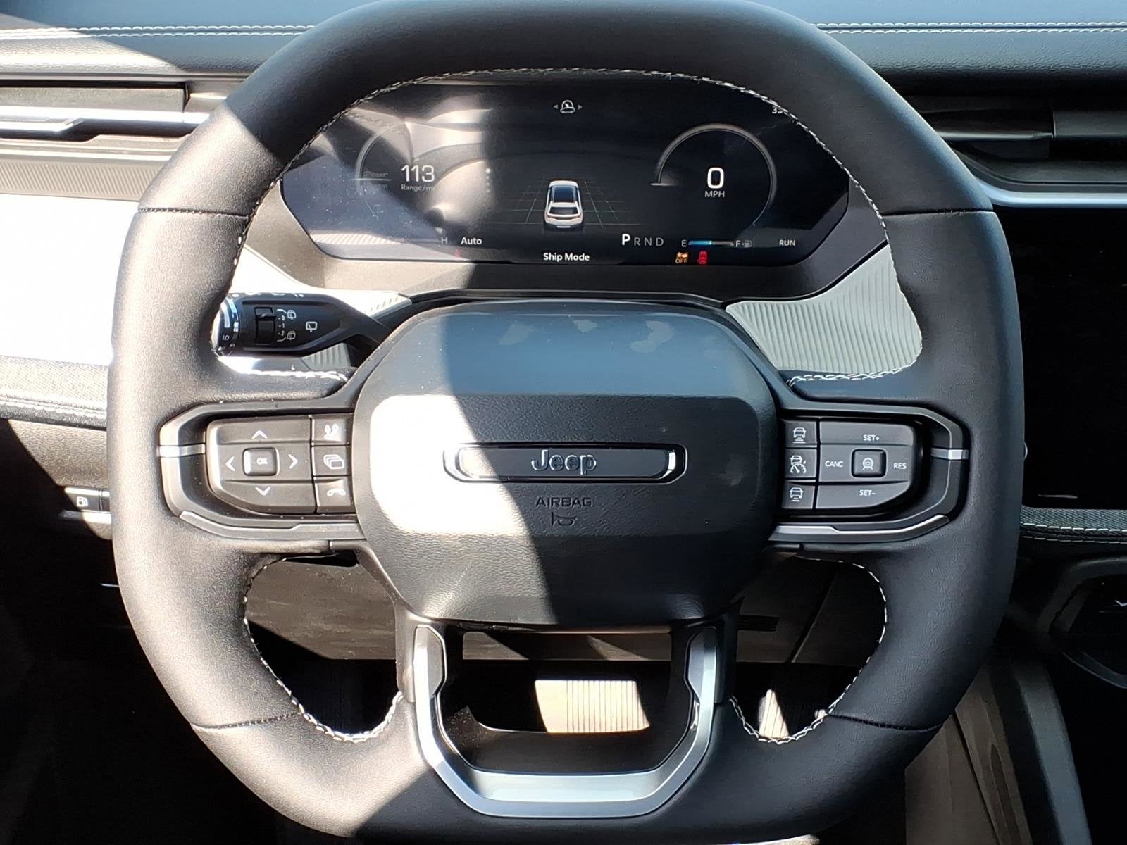 2026 Jeep Cherokee Laredo