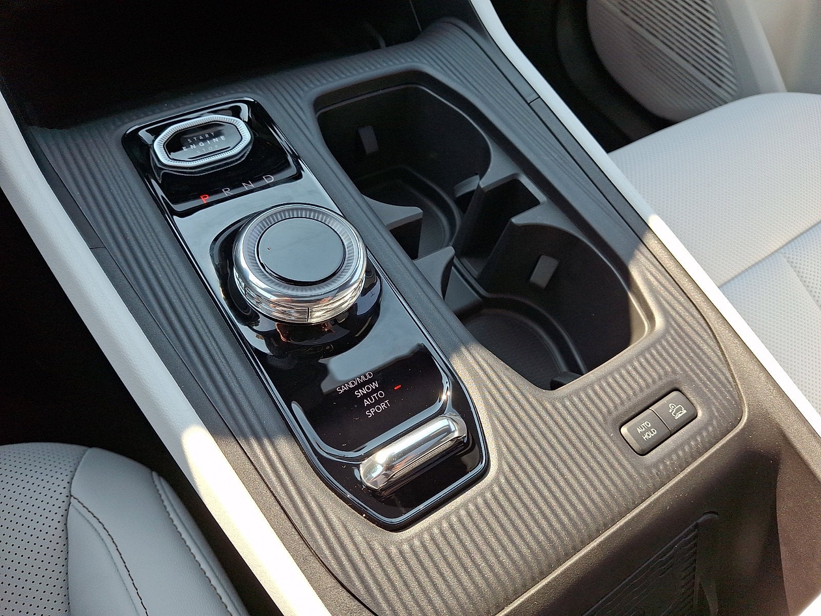 2026 Jeep Cherokee Hybrid Limited