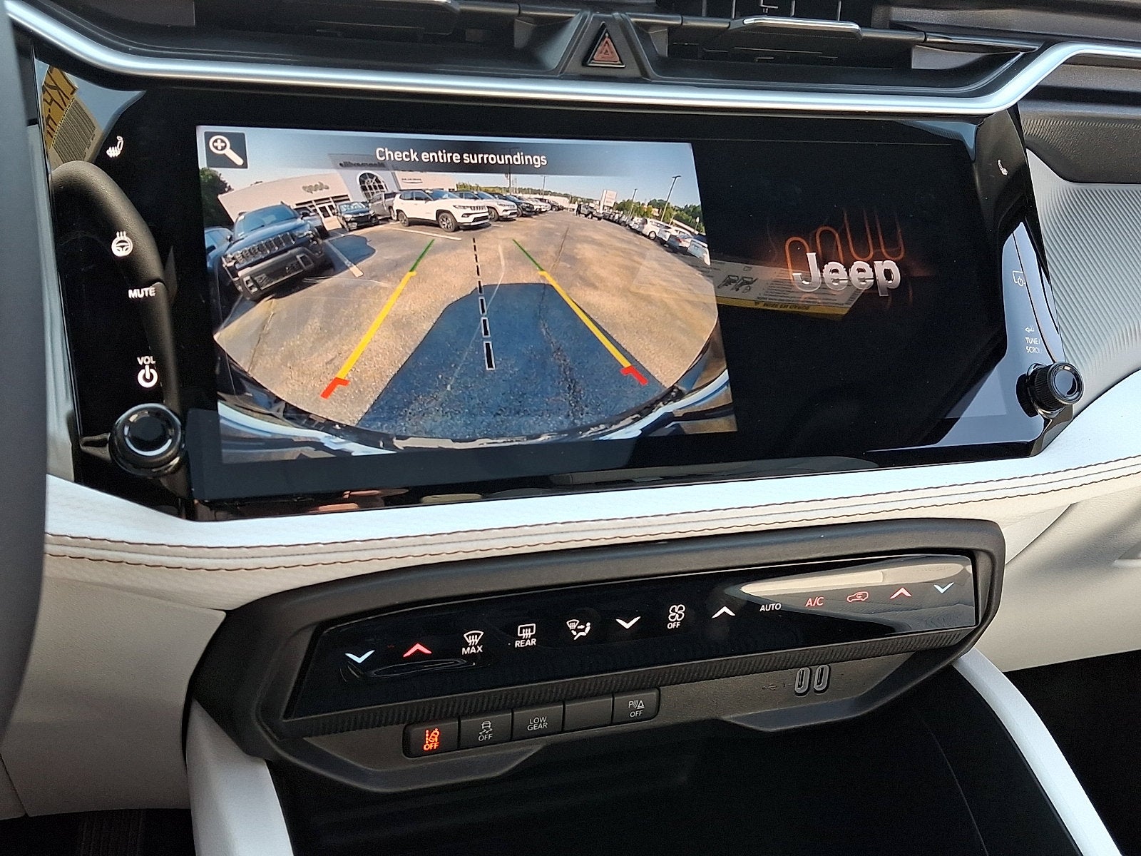 2026 Jeep Cherokee Hybrid Limited