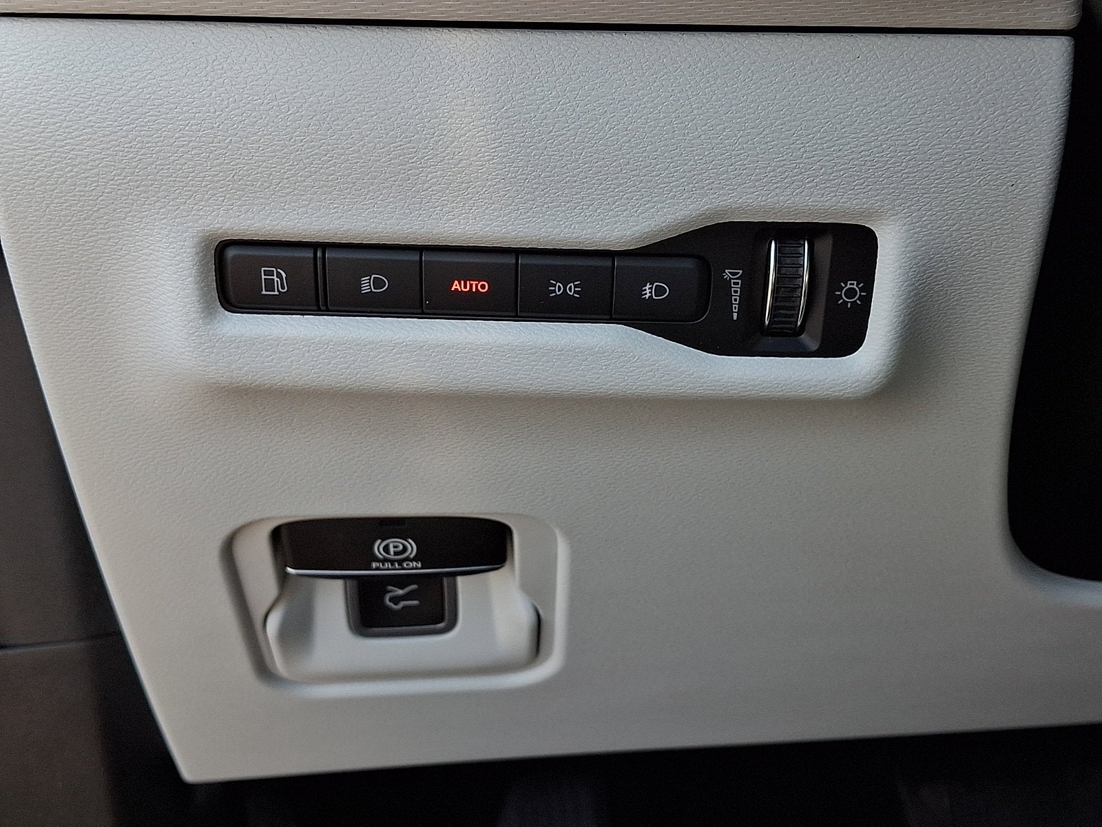 2026 Jeep Cherokee Hybrid Limited