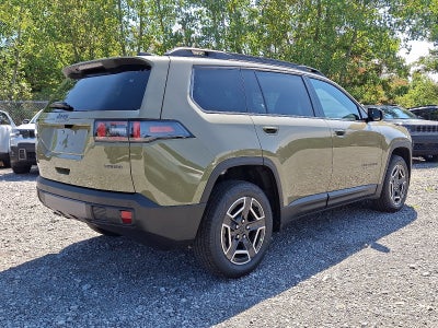 2026 Jeep Cherokee Hybrid Laredo