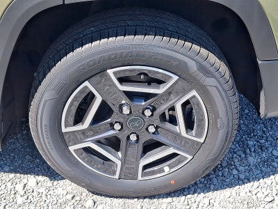 2026 Jeep Cherokee Hybrid Laredo