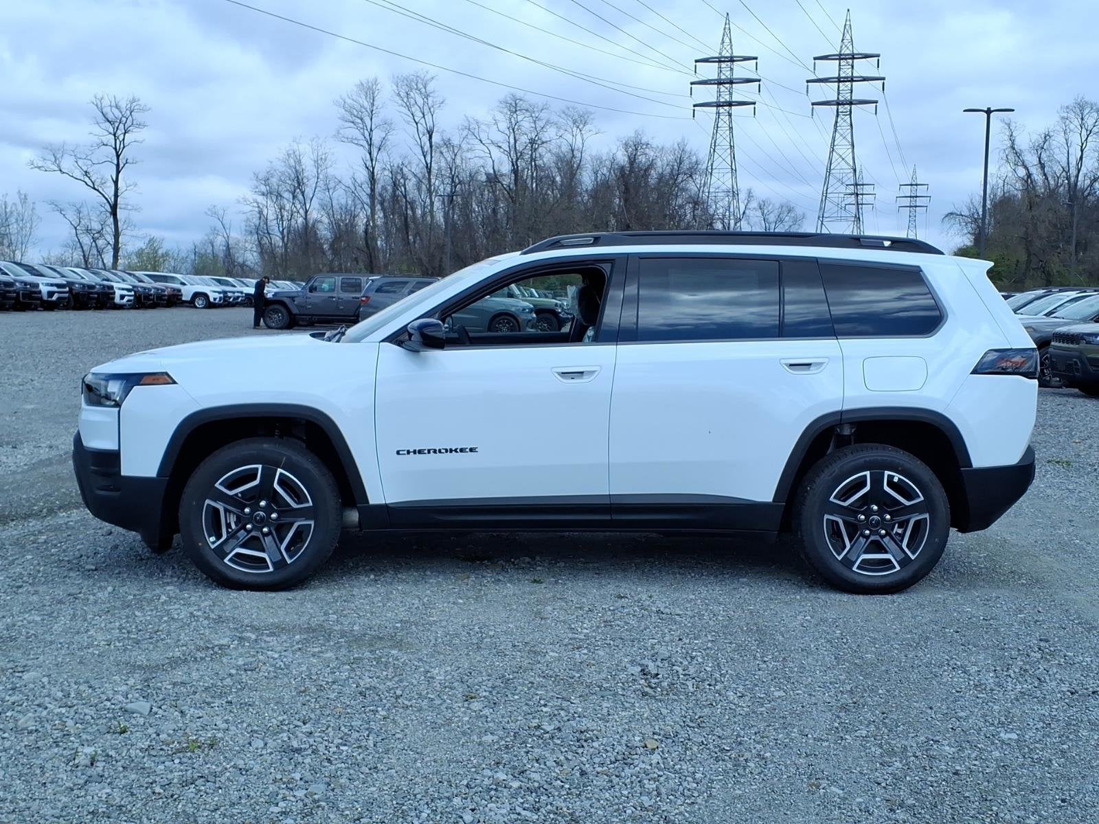 2026 Jeep Cherokee Laredo
