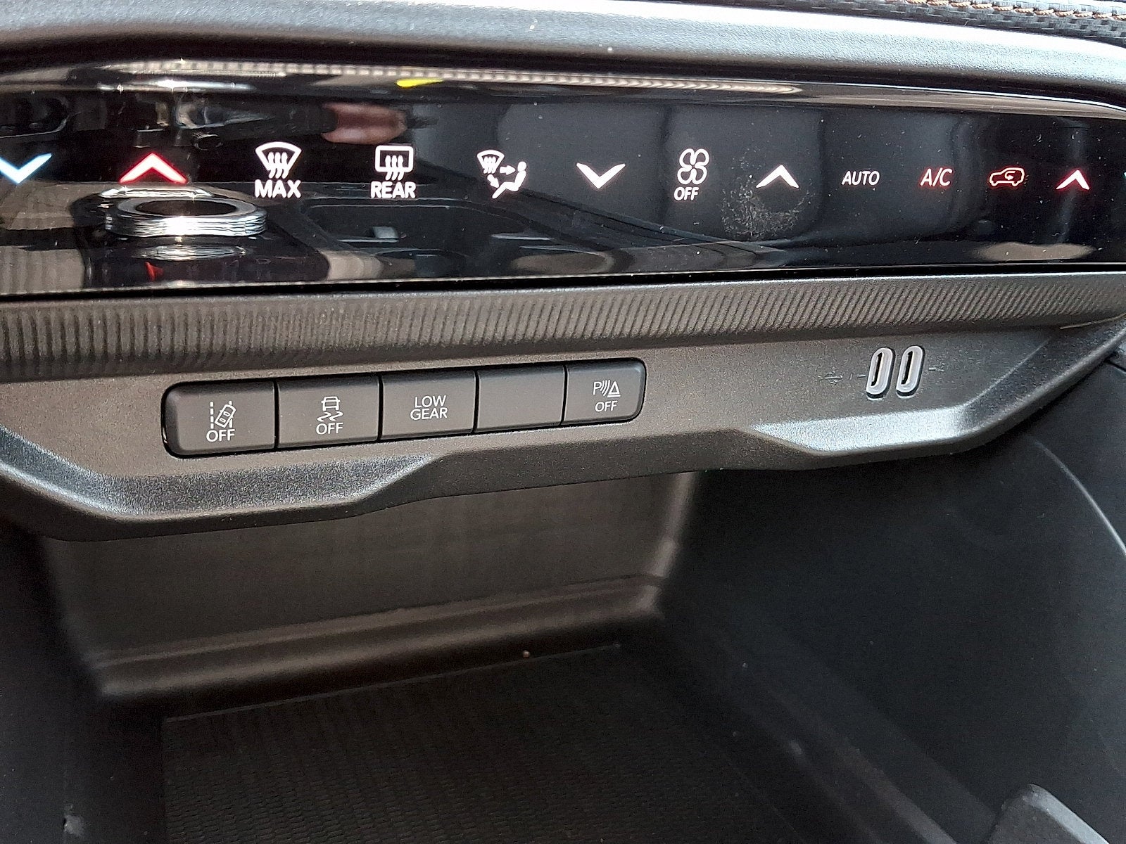2026 Jeep Cherokee Hybrid Limited