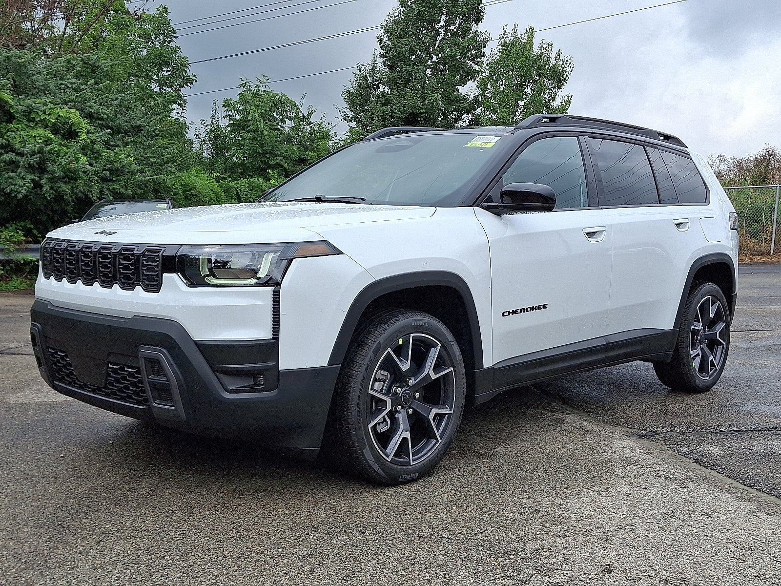 2026 Jeep Cherokee Hybrid Overland