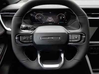2026 Jeep Cherokee Hybrid Overland