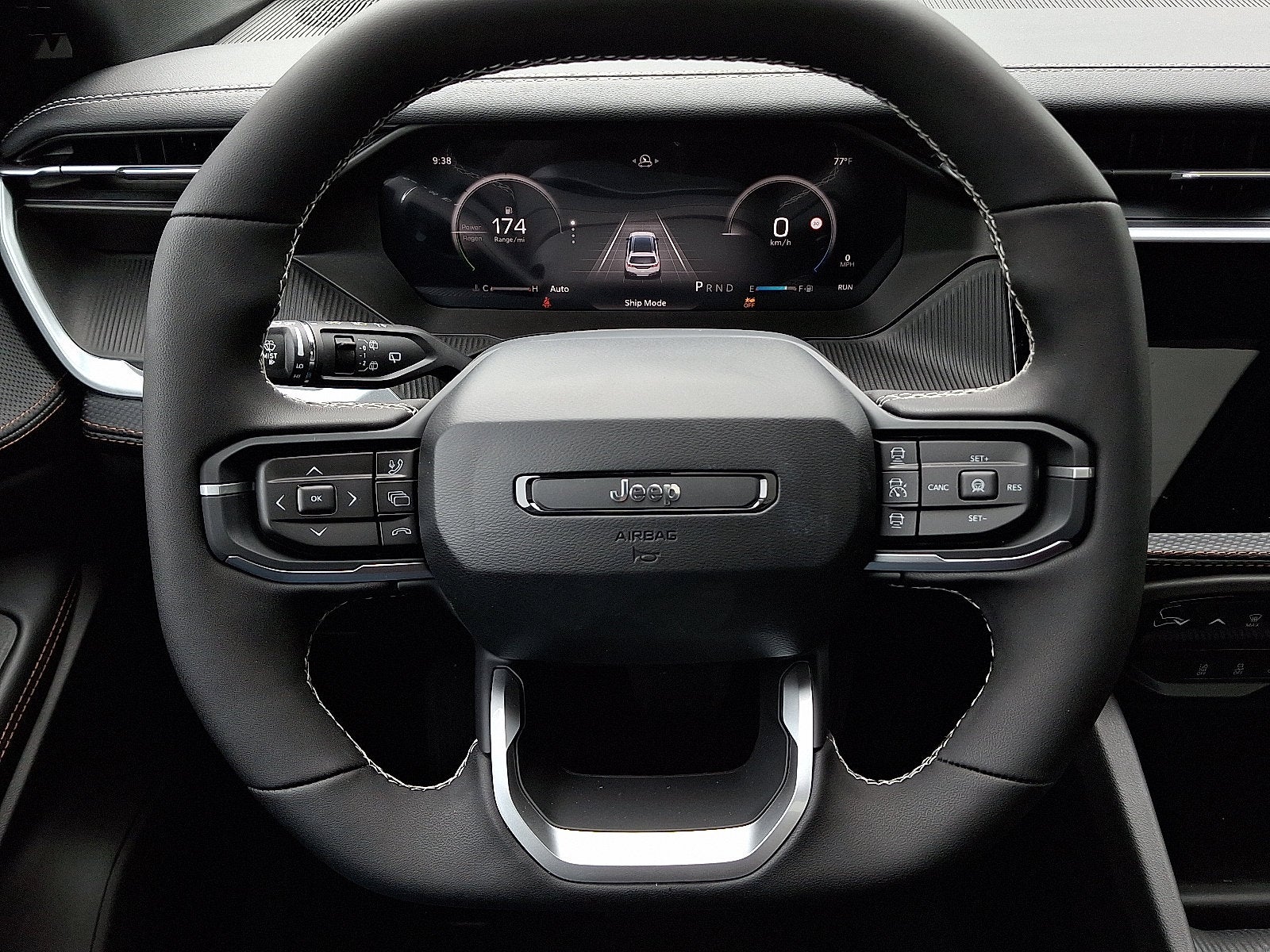 2026 Jeep Cherokee Hybrid Overland