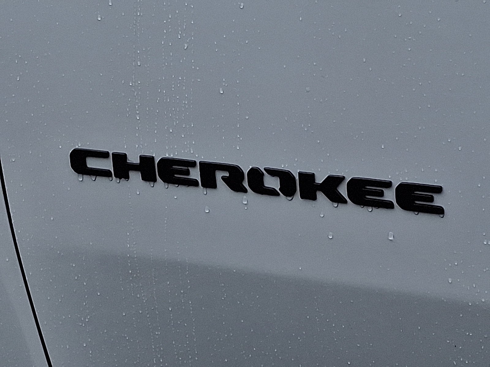 2026 Jeep Cherokee Hybrid Overland