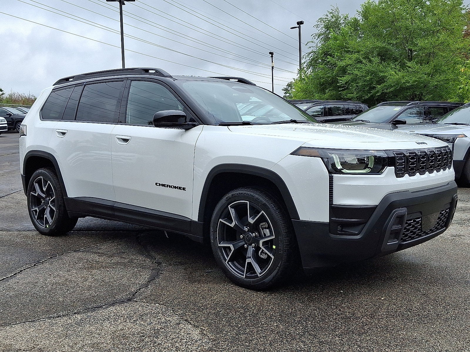2026 Jeep Cherokee Hybrid Overland