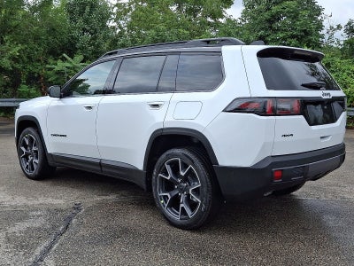 2026 Jeep Cherokee Hybrid Overland