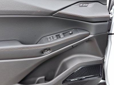 2026 Jeep Cherokee Hybrid Overland