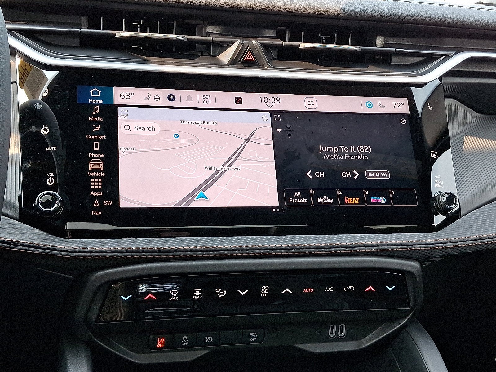 2026 Jeep Cherokee Hybrid Overland