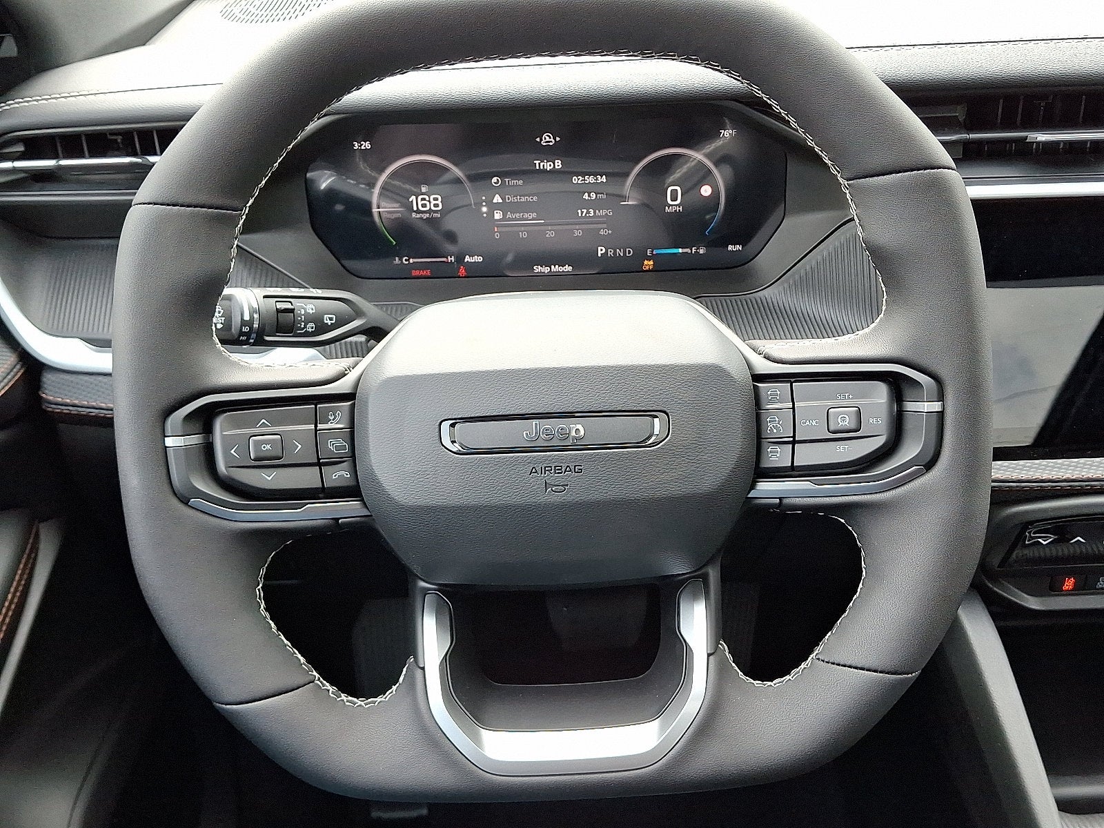 2026 Jeep Cherokee Hybrid Overland