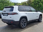 2026 Jeep Cherokee Hybrid Overland