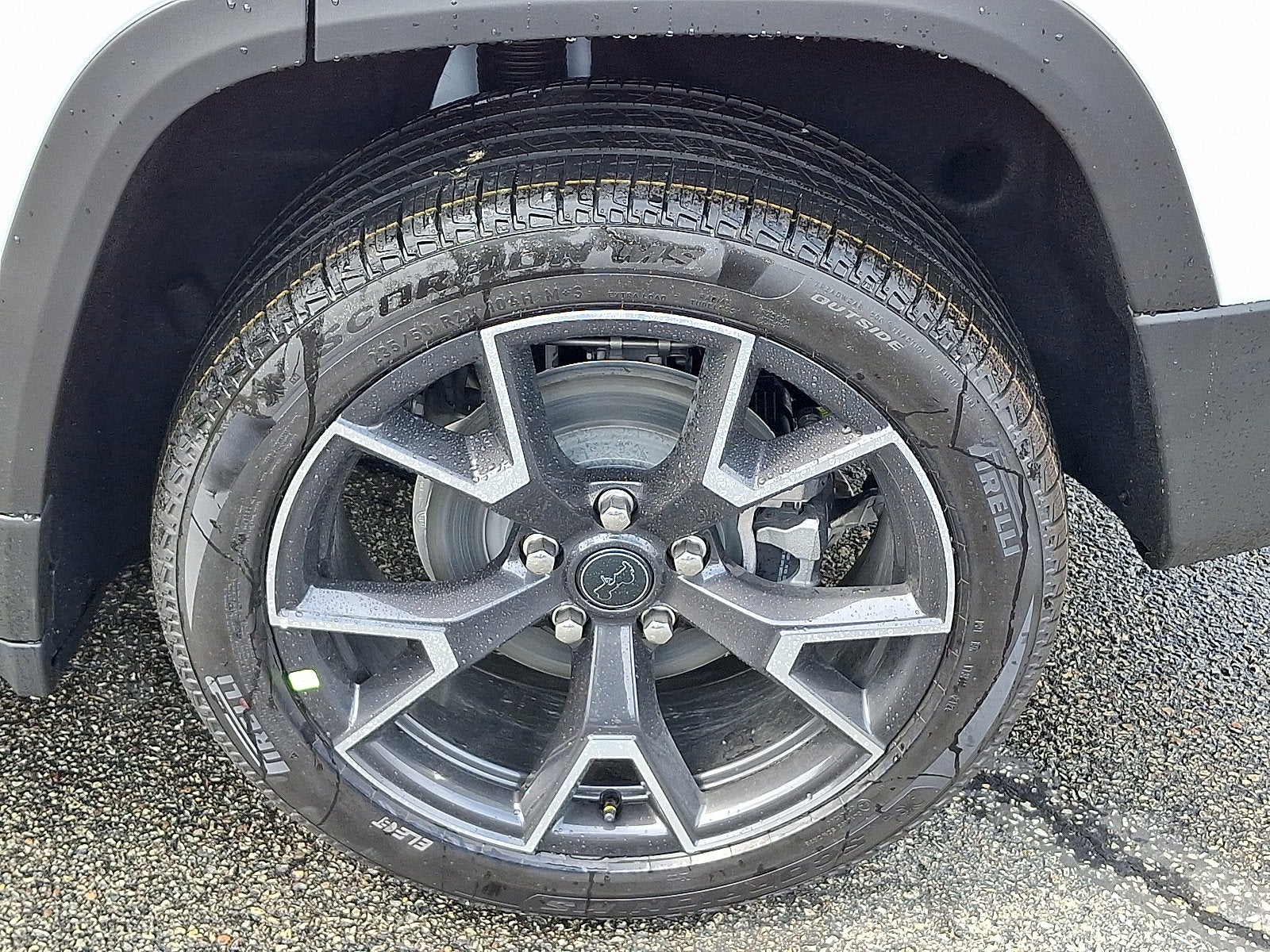 2026 Jeep Cherokee Hybrid Overland