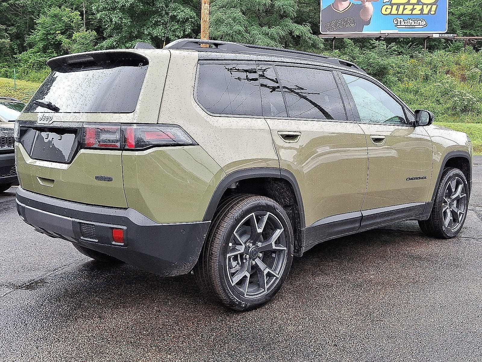 2026 Jeep Cherokee Hybrid Overland