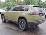 2026 Jeep Cherokee Hybrid Overland