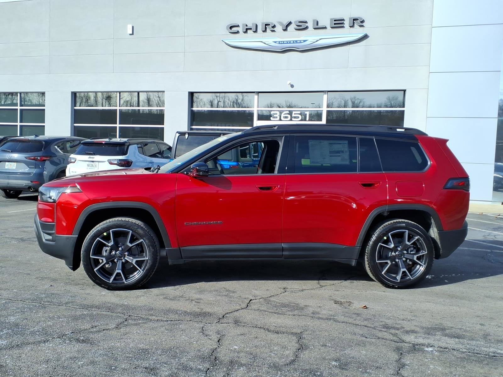 2026 Jeep Cherokee Overland