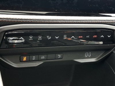 2026 Jeep Cherokee Hybrid Overland