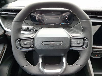 2026 Jeep Cherokee Hybrid Overland