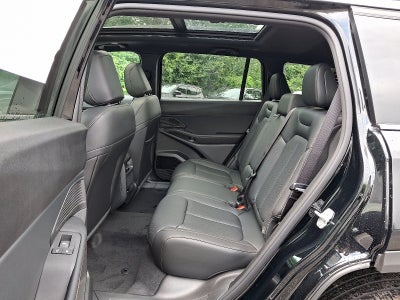 2026 Jeep Cherokee Hybrid Overland