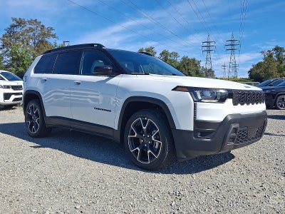 2026 Jeep Cherokee Hybrid Overland