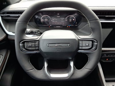 2026 Jeep Cherokee Hybrid Overland