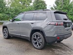 2026 Jeep Cherokee Hybrid Overland