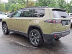 2026 Jeep Cherokee Hybrid Overland