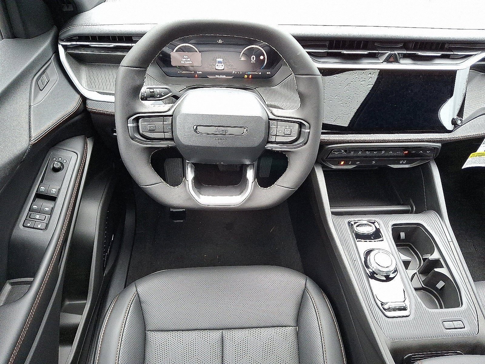 2026 Jeep Cherokee Hybrid Overland