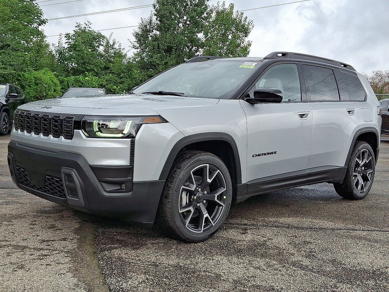 2026 Jeep Cherokee Hybrid Overland