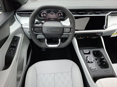 2026 Jeep Cherokee Hybrid Overland