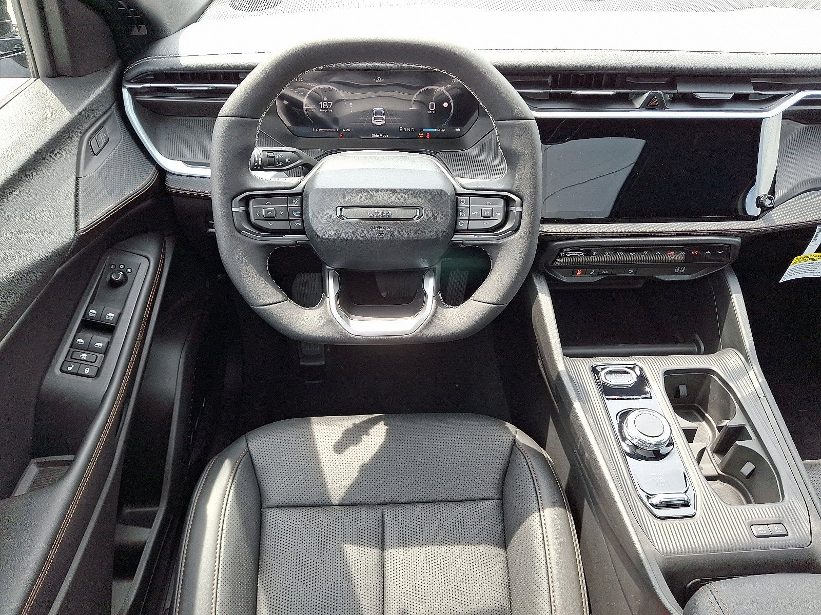 2026 Jeep Cherokee Overland