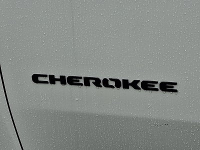 2026 Jeep Cherokee Hybrid Overland