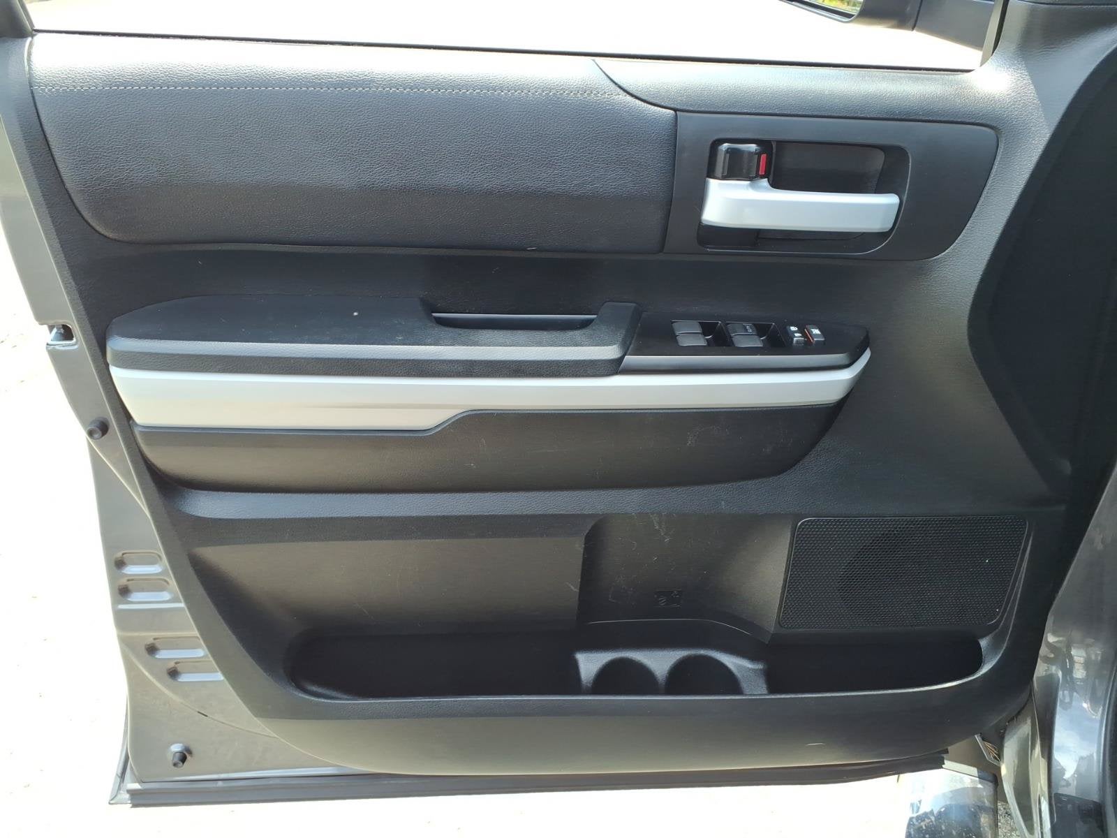 2019 Toyota Tundra 4WD SR5