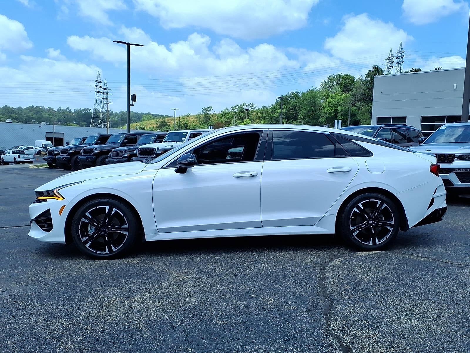 2024 Kia K5 GT-Line