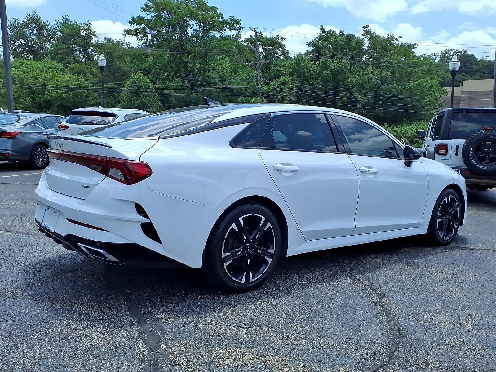 2024 Kia K5 GT-Line